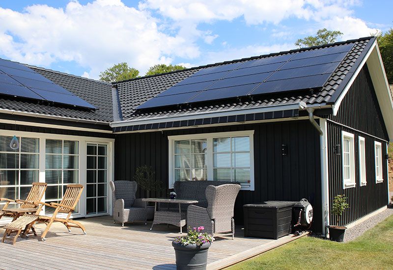 Villa med solceller på taket